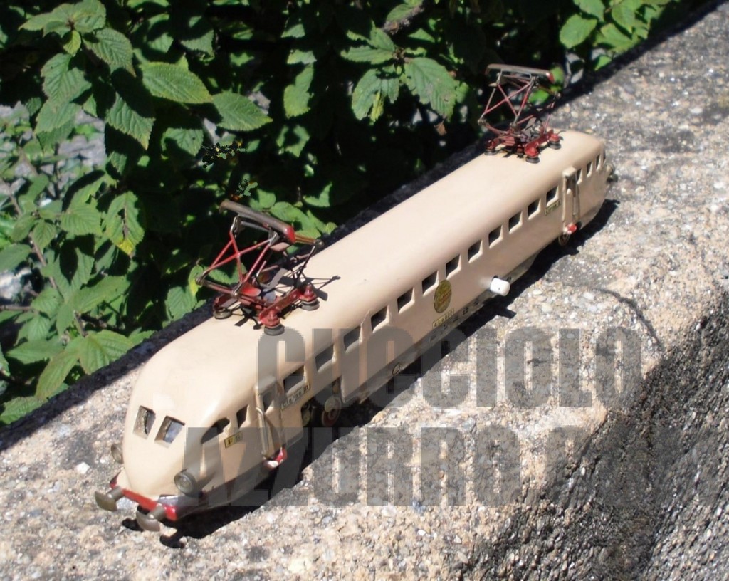 Primordiale A.L.e. 880 color nocciola